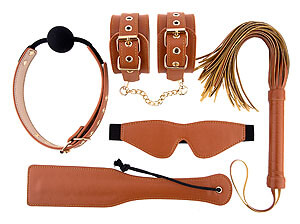 Blaze Elite BDSM Set Vegan Leather (Cognac), sadomaso sada z umělé kůže